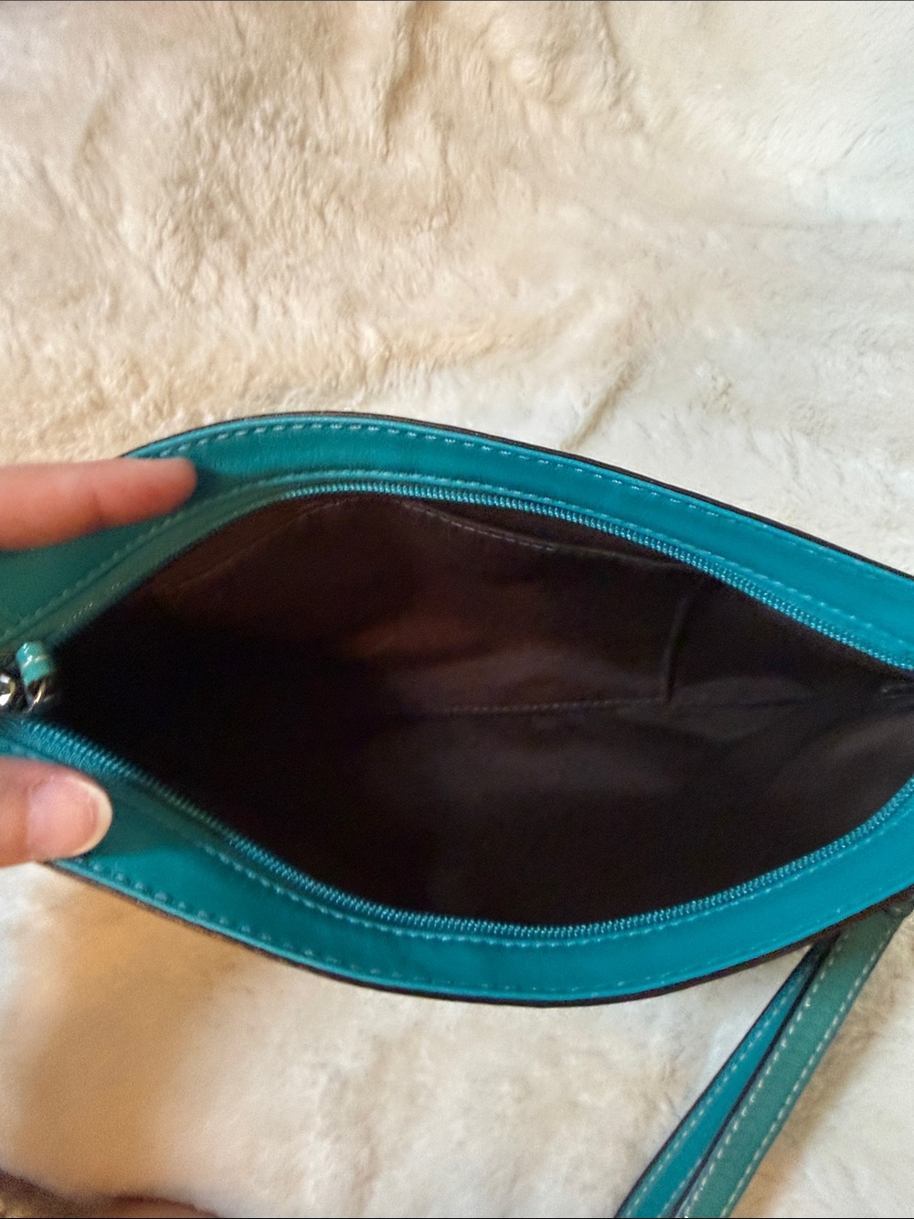 Coach Teal Green Patent Leather Slim Wristlet Zip Top Pouch Silver Hardware - Picture 7 of 8